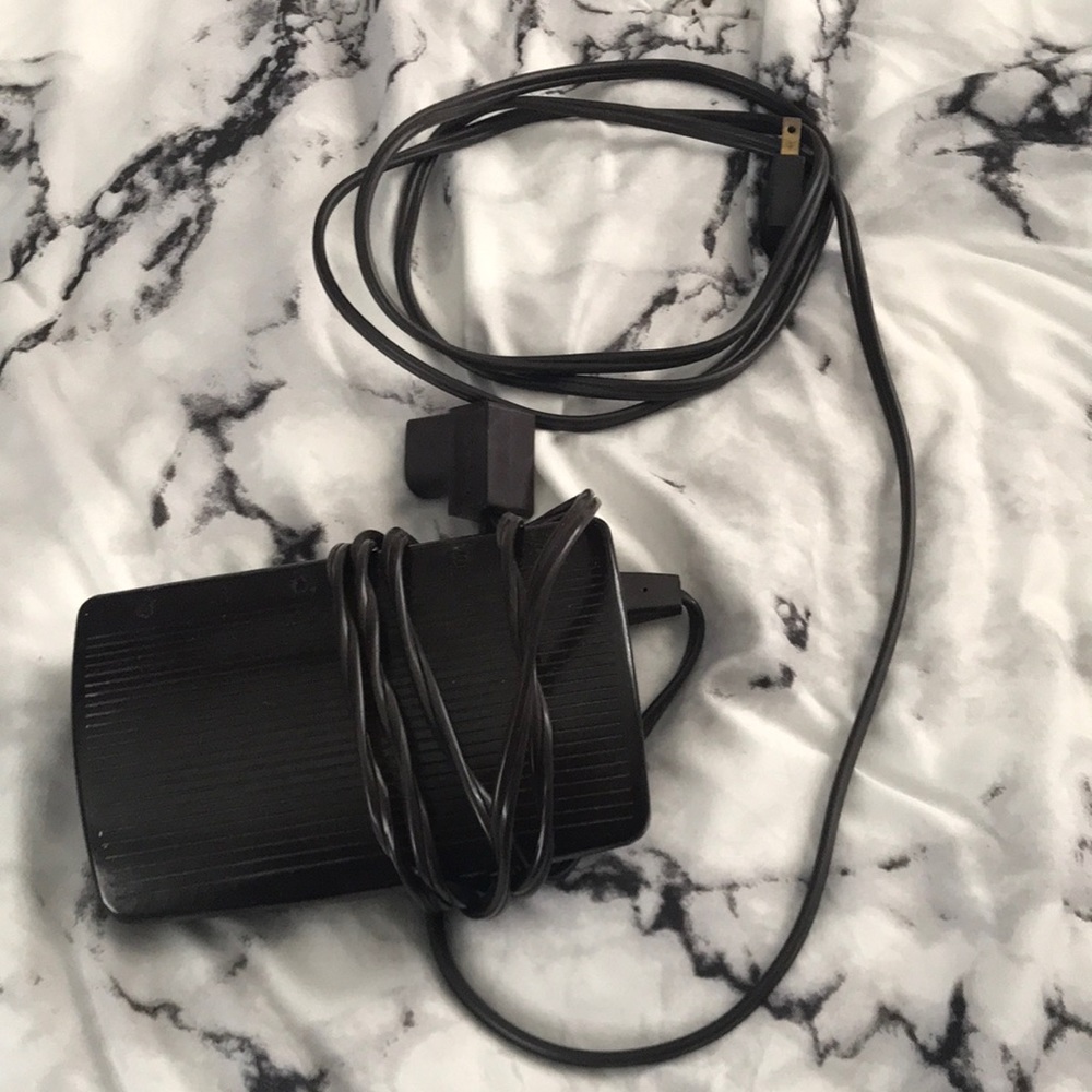 Singer foot pedal for Golden Touch & Sew.